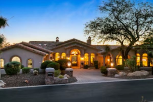 8340 E Carefree Highway, Scottsdale, AZ 85262